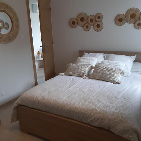 T2 Calme Avec Vue Mer Et Borne De Recharge Sur Demande Bastia  Kültér fotó