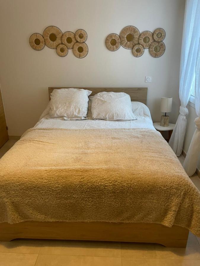 T2 Calme Avec Vue Mer Et Borne De Recharge Sur Demande Bastia  Kültér fotó